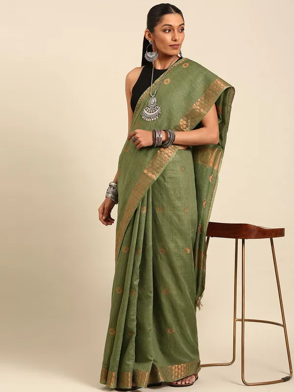 Green_colour_Silk_Blend_Saree_for_Women