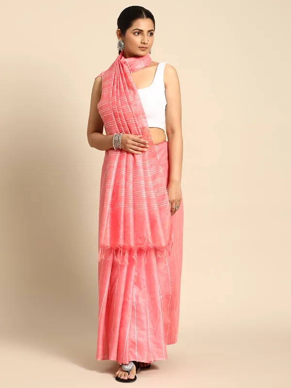 Peach_colour_Silk_Blend_Saree_for_Women
