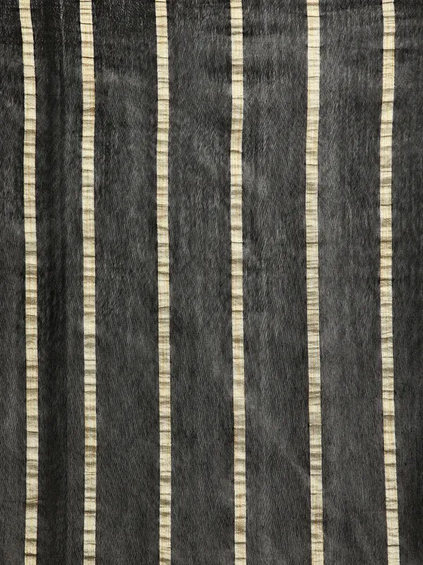 Black_colour_Silk_Blend_Saree_for_Women