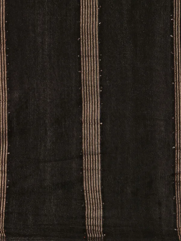 Black_colour_Silk_Blend_Saree_for_Women