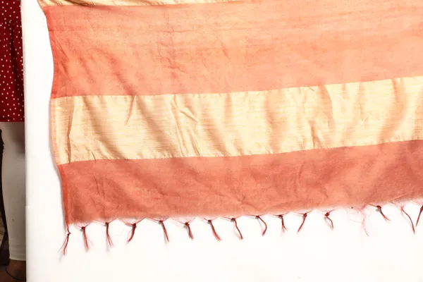 Brown_colour_Silk_Blend_Saree_for_Women
