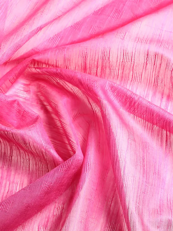 Pink_colour_Silk_Blend_Saree_for_Women