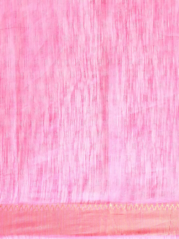 Pink_colour_Silk_Blend_Saree_for_Women