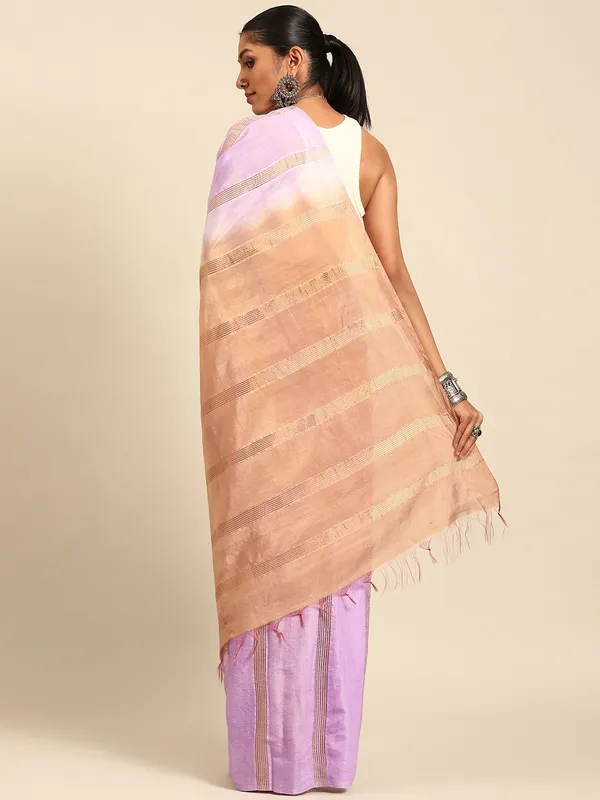 Purple_colour_Silk_Blend_Saree_for_Women
