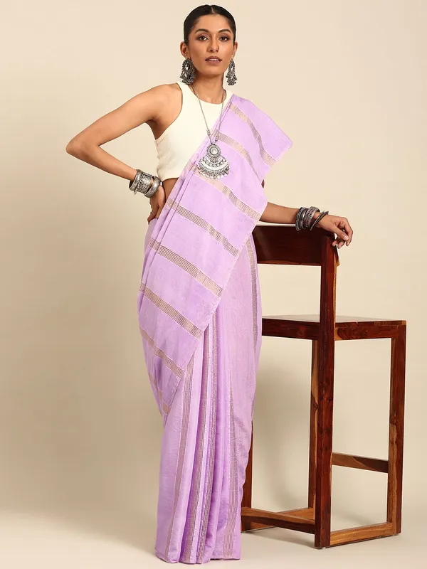 Purple_colour_Silk_Blend_Saree_for_Women