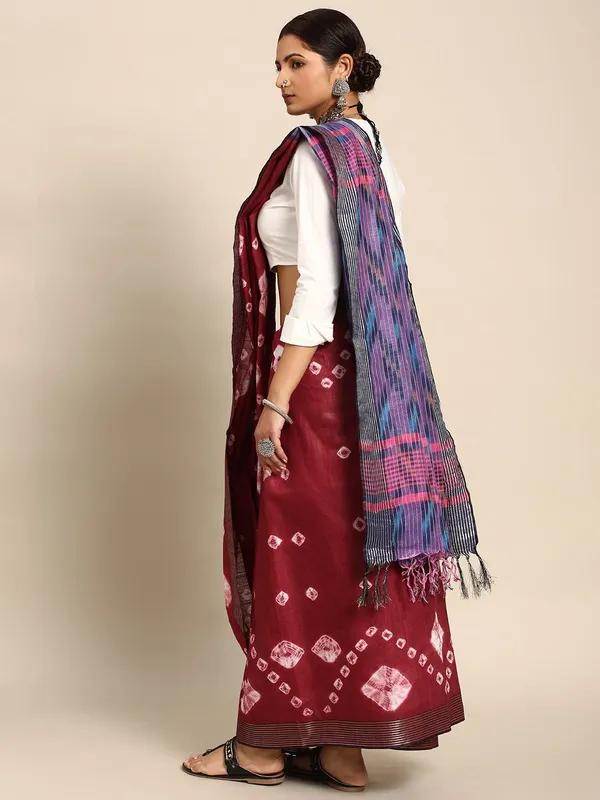 Maroon_colour_Pure_Cotton_Saree_for_Women