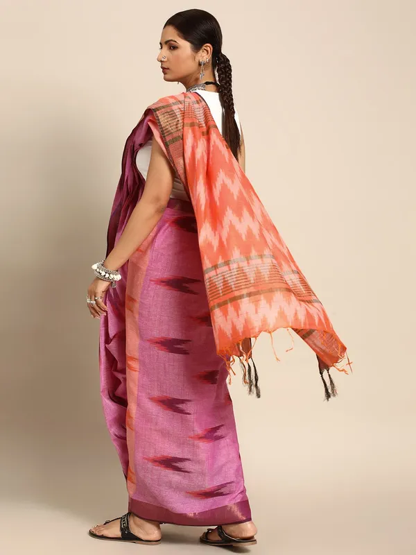 Pink_colour_Pure_Cotton_Saree_for_Women