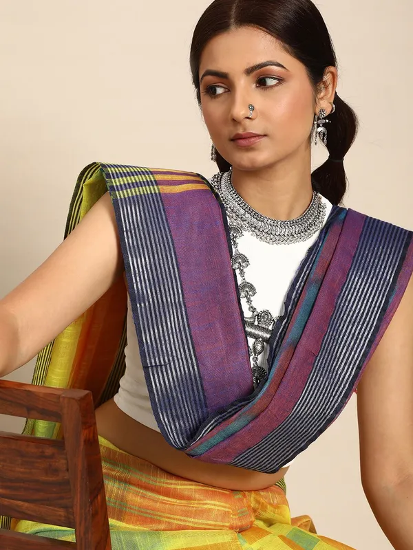 Yellow_colour_Pure_Cotton_Saree_for_Women