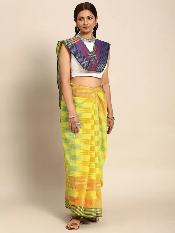 Yellow_colour_Pure_Cotton_Saree_for_Women
