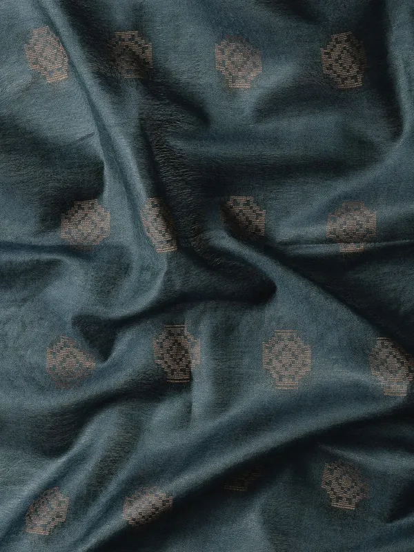 Navy_Blue_colour_Silk_Blend_Saree_for_Women