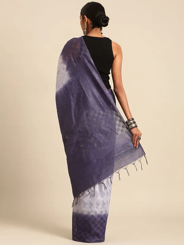Blue_colour_Silk_Blend_Saree_for_Women