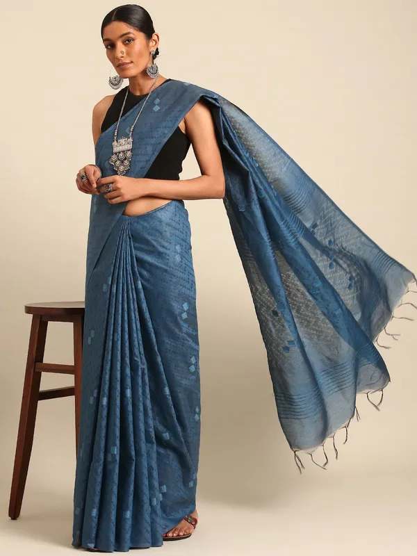 Navy_Blue_colour_Silk_Blend_Saree_for_Women