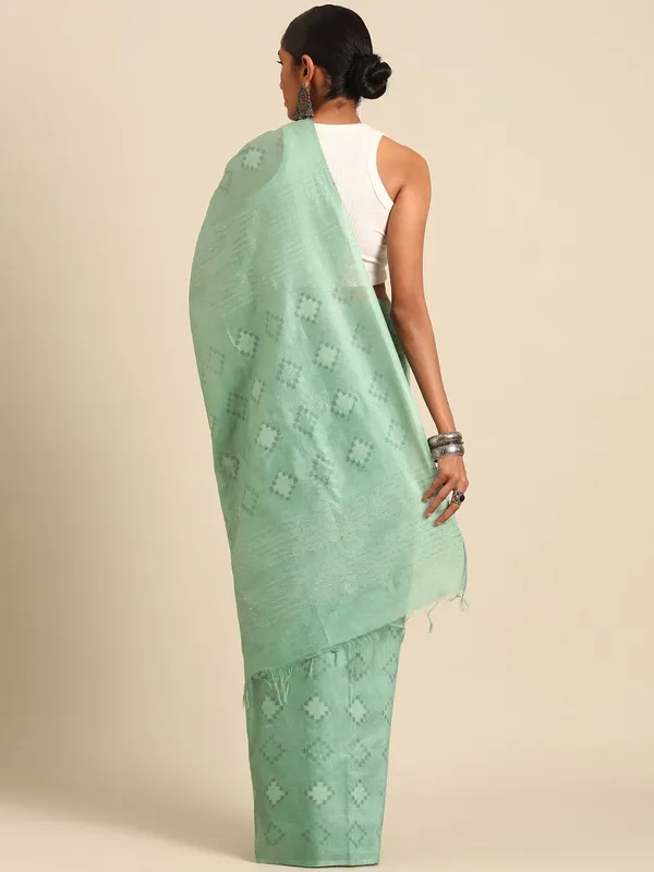 Sea_Green_colour_Silk_Blend_Saree_for_Women