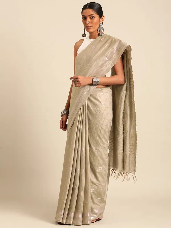 Off_White_colour_Silk_Blend_Saree_for_Women
