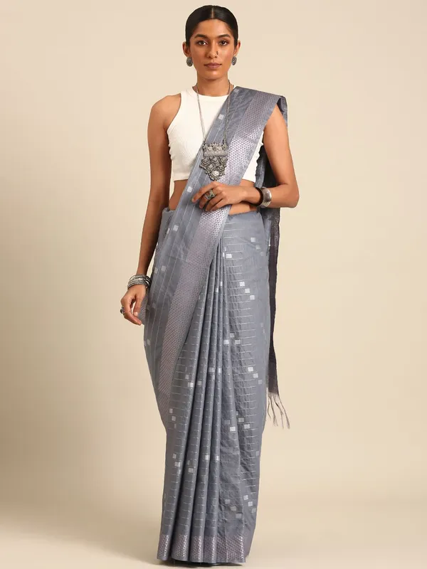Grey_colour_Silk_Blend_Saree_for_Women