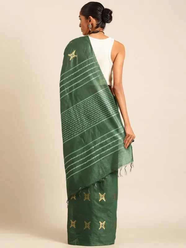 Green_colour_Silk_Blend_Saree_for_Women