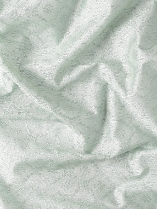Green_colour_Silk_Blend_Saree_for_Women