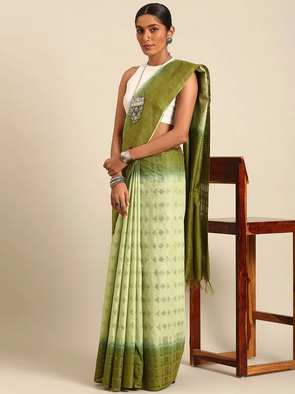 Olive_colour_Silk_Blend_Saree_for_Women