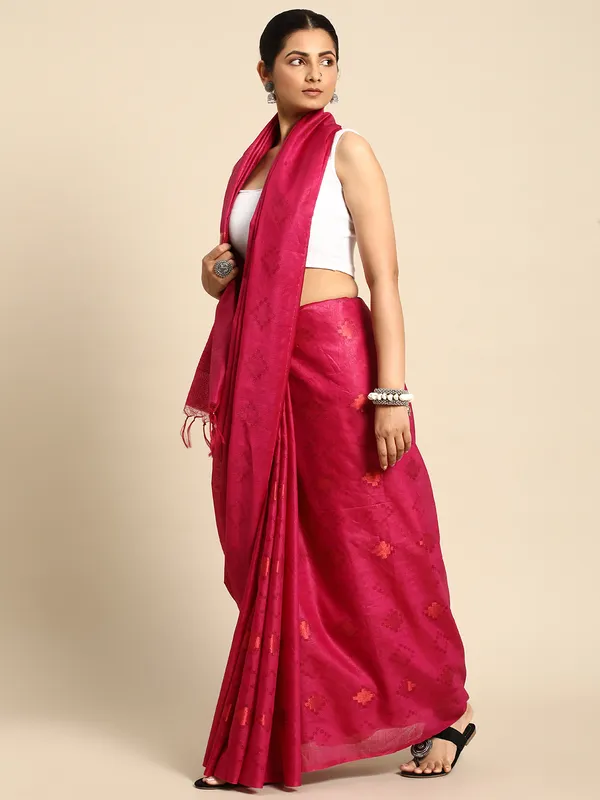 Pink_colour_Silk_Blend_Saree_for_Women
