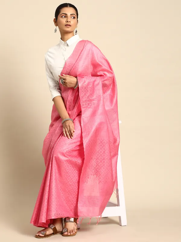 Pink_colour_Silk_Blend_Saree_for_Women