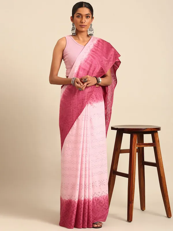 Pink_colour_Silk_Blend_Saree_for_Women