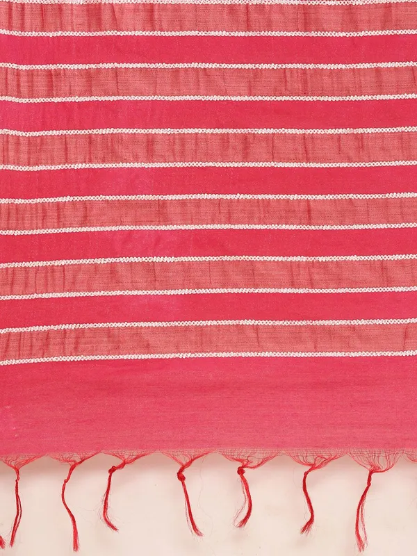 Pink_colour_Silk_Blend_Saree_for_Women