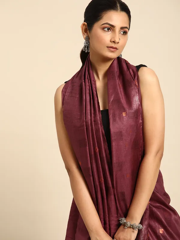 Mauve_colour_Silk_Blend_Saree_for_Women