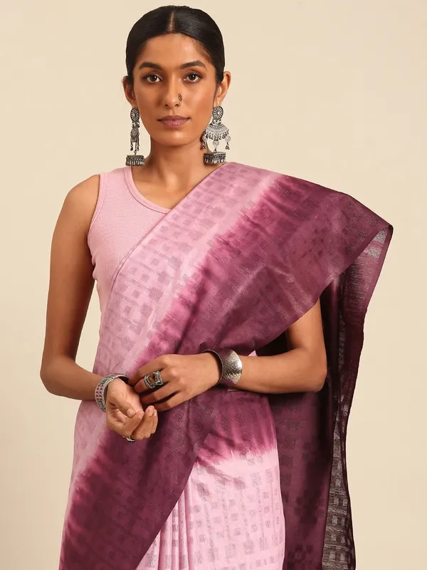 Purple_colour_Silk_Blend_Saree_for_Women