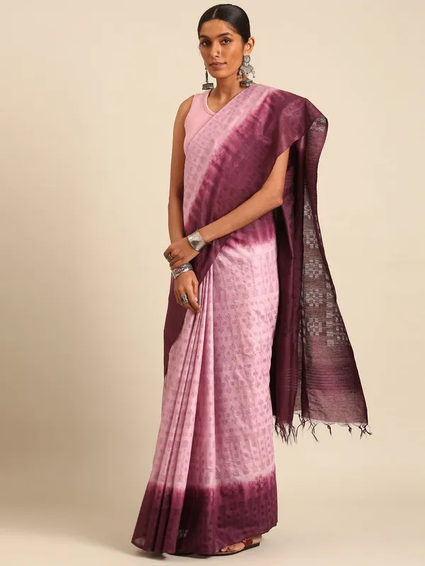 Purple_colour_Silk_Blend_Saree_for_Women