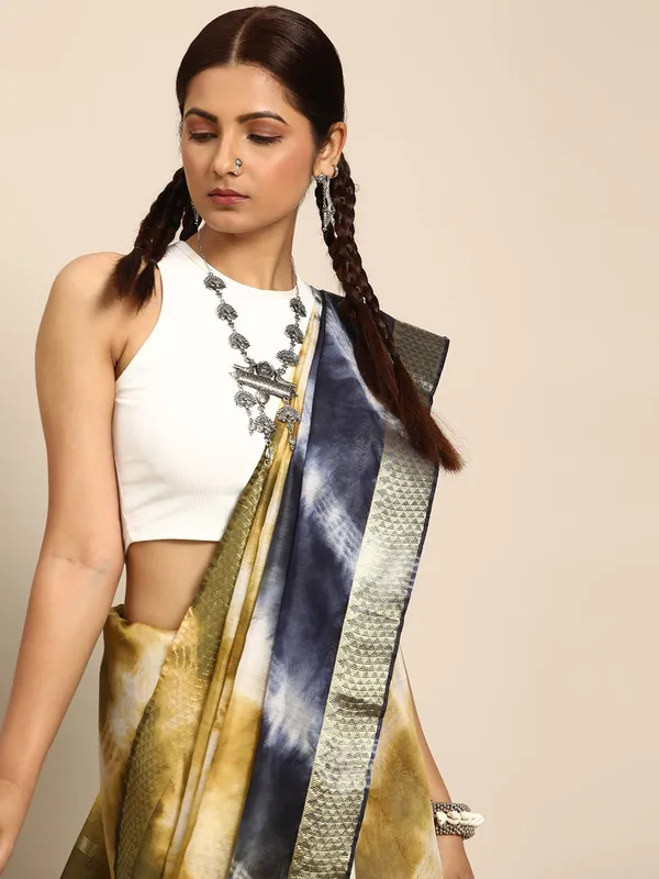 Yellow_colour_Pure_Silk_Saree_for_Women
