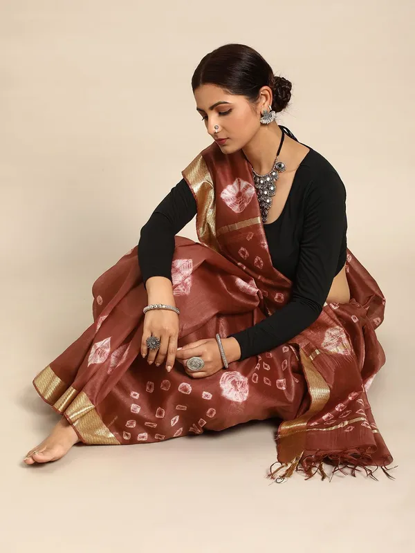 Maroon_colour_Pure_Silk_Saree_for_Women