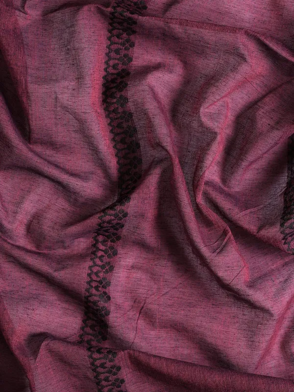 Pink_colour_Pure_Cotton_Saree_for_Women
