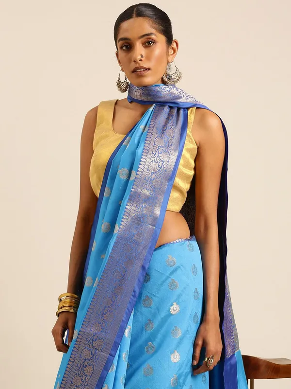 Blue_colour_Silk_Blend_Saree_for_Women