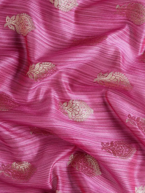 Purple_colour_Silk_Blend_Saree_for_Women