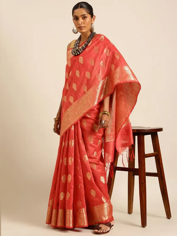 Red_colour_Silk_Blend_Saree_for_Women