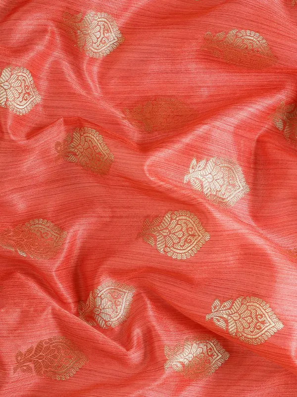 Red_colour_Silk_Blend_Saree_for_Women