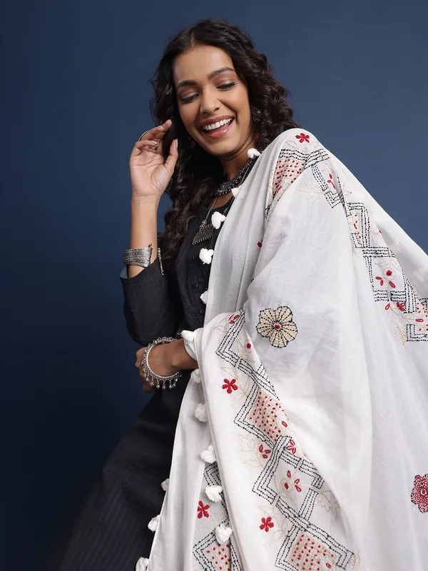 White_Chanderi_Stoles_For_Women