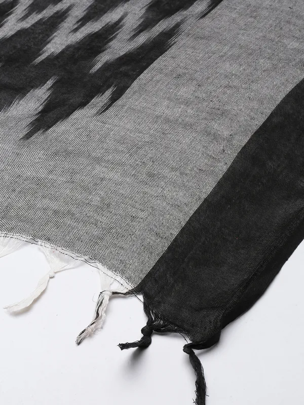 Black_Silk_Blend_Dupatta_For_Women