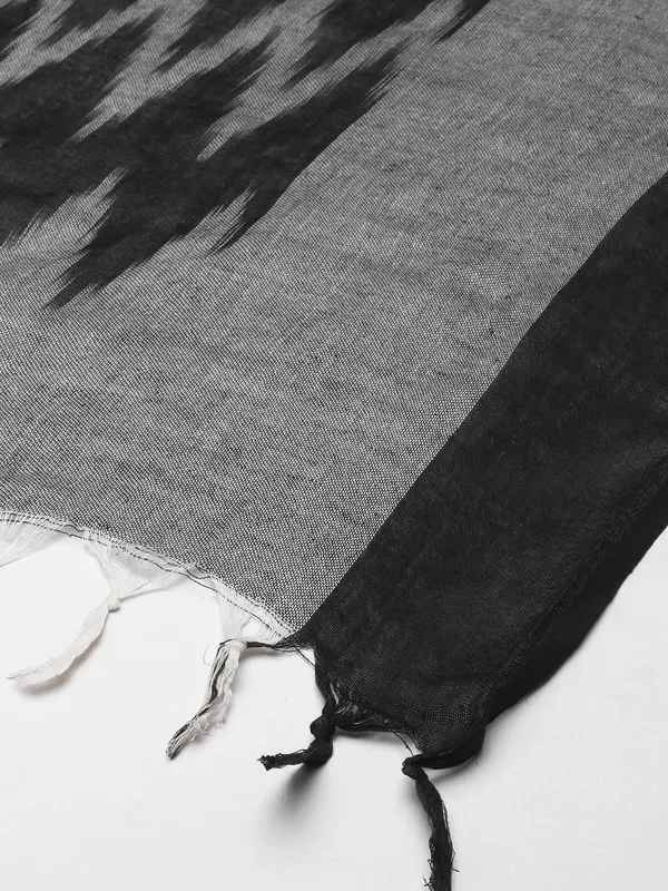Black_Silk_Blend_Dupatta_For_Women