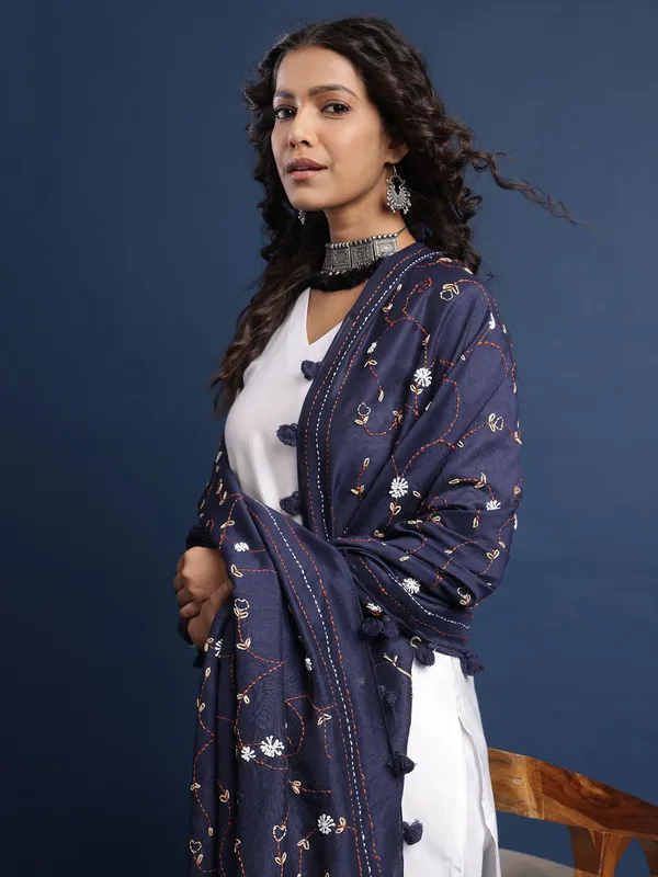 Blue_colour_Chanderi_Dupatta_for_Women