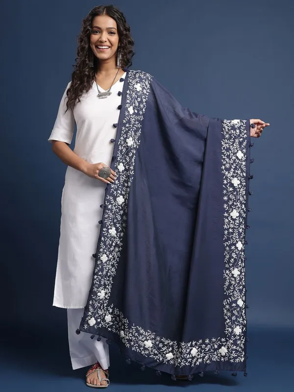 Blue_colour_Chanderi_Dupatta_for_Women