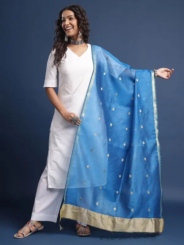 Blue_colour_Silk_Blend_Dupatta_for_Women