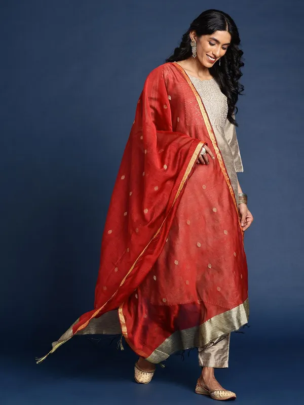 Red_colour_Silk_Blend_Dupatta_for_Women