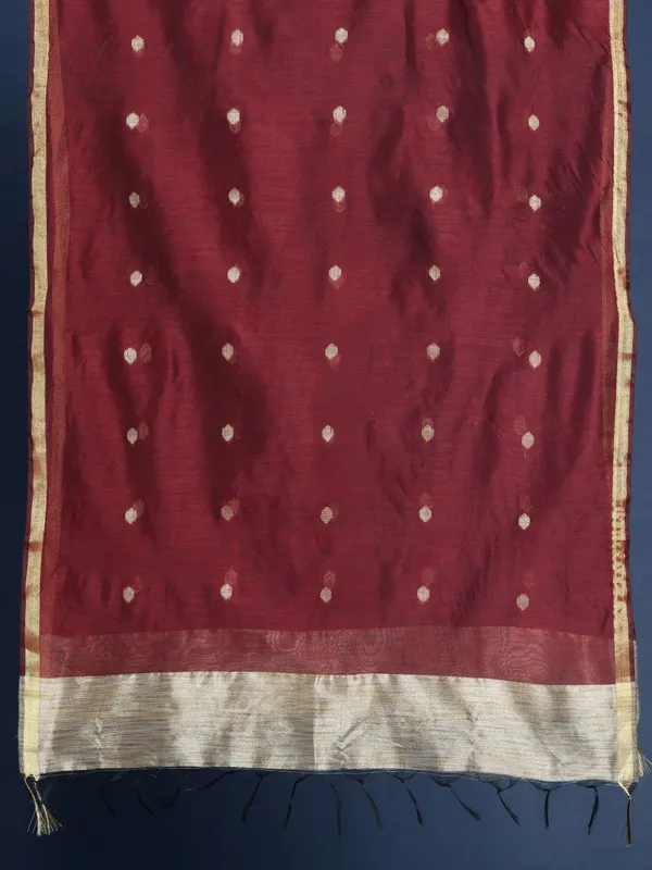 Maroon_colour_Silk_Blend_Dupatta_for_Women