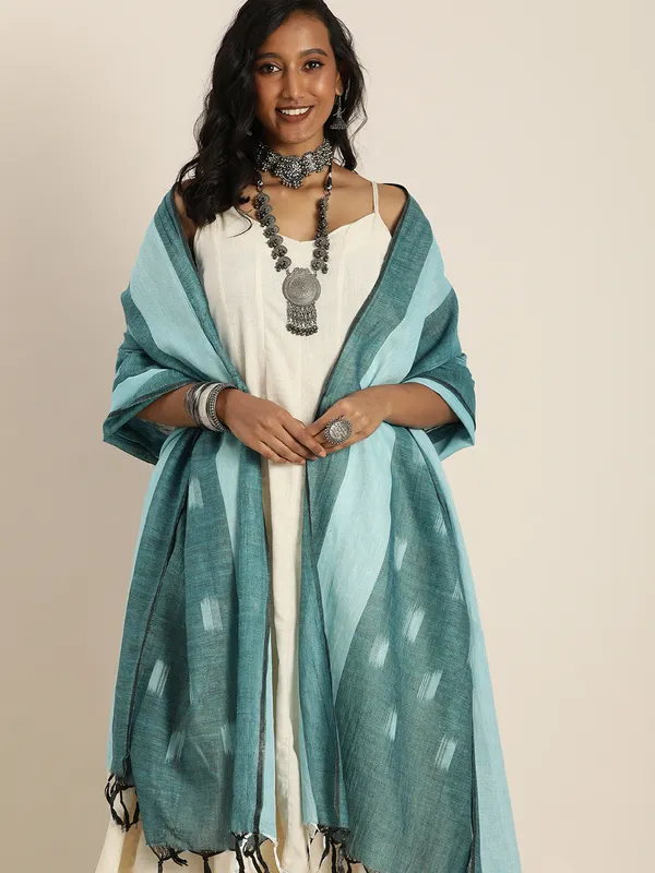 Blue_colour_Pure_Cotton_Dupatta_for_Women
