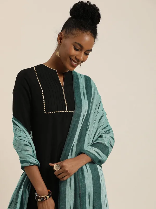 Green_colour_Cotton_Dupatta_for_Women