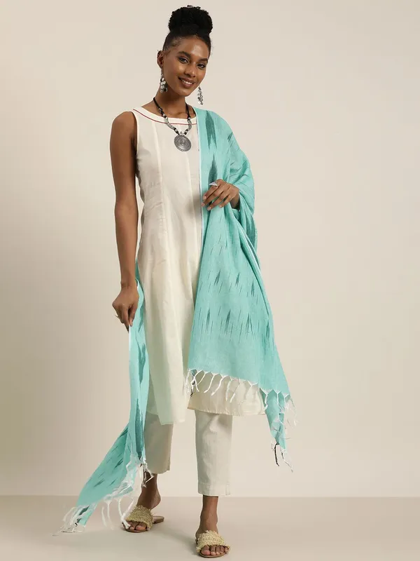 Green_colour_Cotton_Dupatta_for_Women