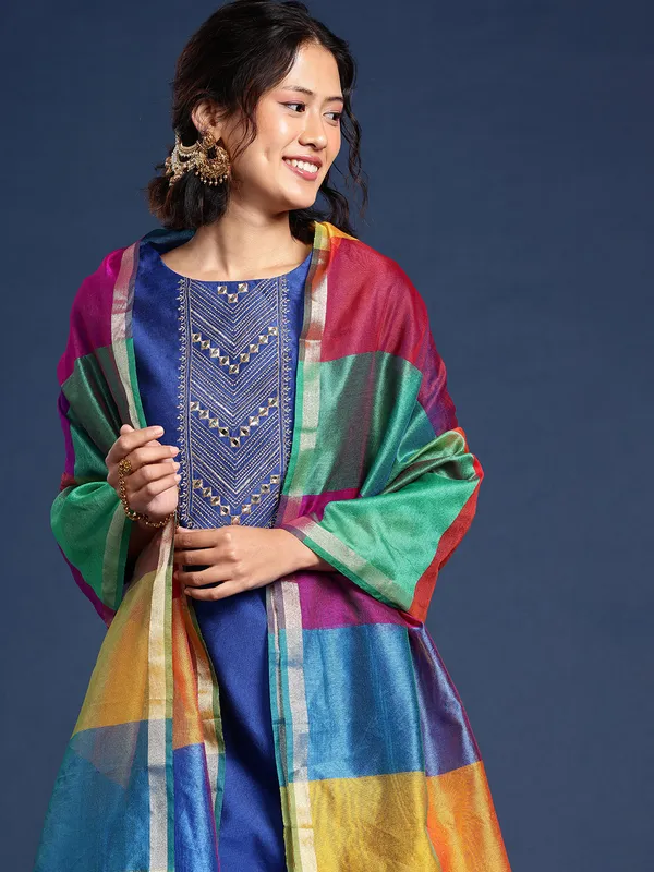 Multi_colour_Silk_Blend_Dupatta_for_Women