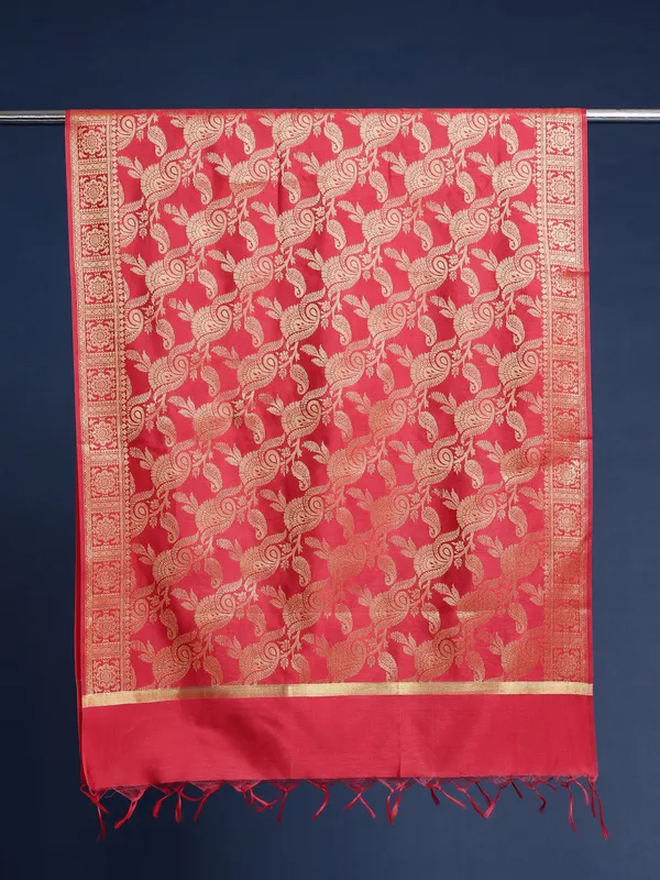Maroon_colour_Silk_Blend_Dupatta_for_Women