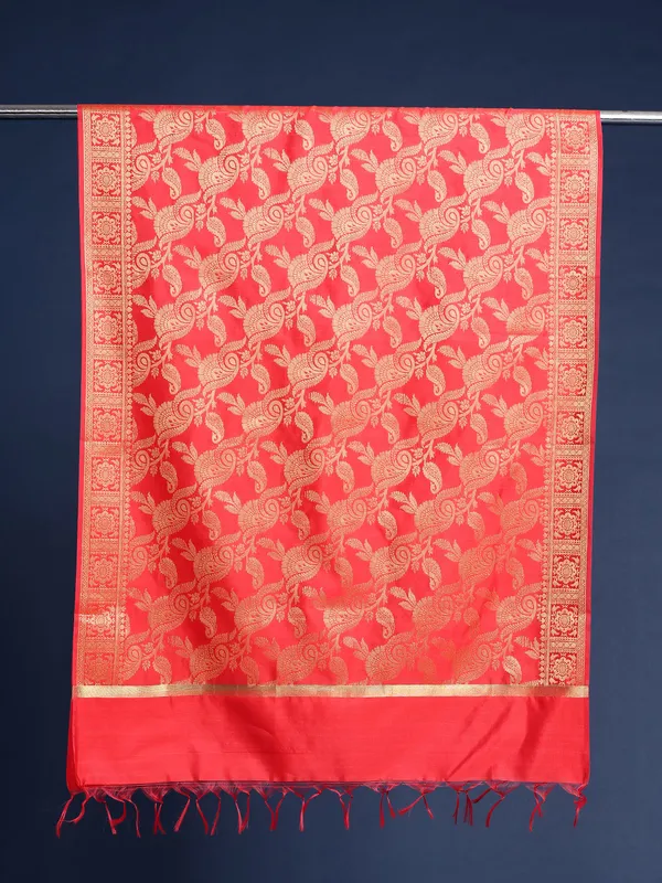 Red_colour_Silk_Blend_Dupatta_for_Women
